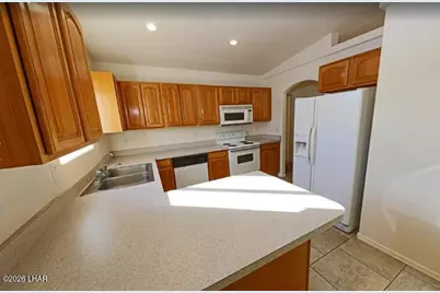 3295 Oro Grande Blvd #101, Lake Havasu City, AZ 86406 - Photo 8