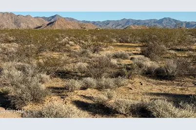 208-26-114 S Red Lake Rd S, Yucca, AZ 86438 - Photo 1