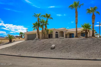 3220 Douglas Dr, Lake Havasu City, AZ 86404 - Photo 2