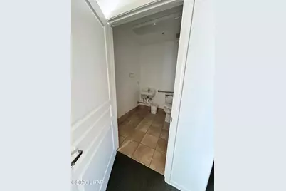 231 Swanson Ave #212, Lake Havasu City, AZ 86403 - Photo 6