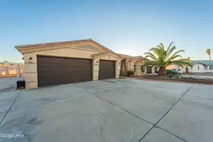 270 Locust Ln, Lake Havasu City, AZ 86403 - Photo 8