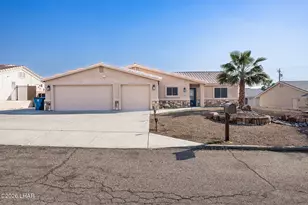 952 Rolling Hills Dr, Lake Havasu City, AZ 86406 - Photo 6