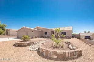 952 Rolling Hills Dr, Lake Havasu City, AZ 86406 - Photo 1