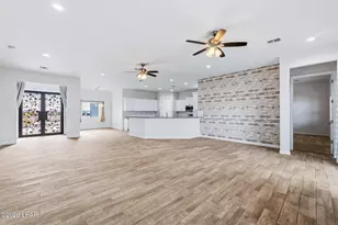 2385 Corwin Rd, Bullhead City, AZ 86442 - Photo 10