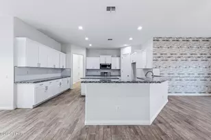 2385 Corwin Rd, Bullhead City, AZ 86442 - Photo 18