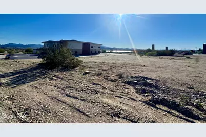 125 Park Ave, Lake Havasu City, AZ 86403 - Photo 2