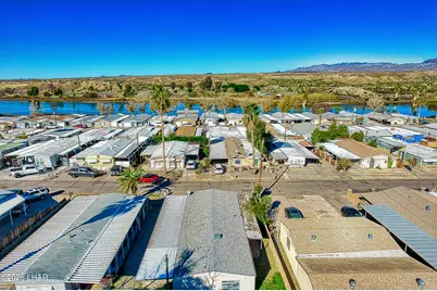 225 N Moonlight Dr, Parker, AZ 85344 - Photo 2