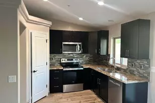 2375 Cloverlawn Dr, Lake Havasu City, AZ 86403 - Photo 2