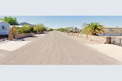 860 S Connor Ln, Quartzsite, AZ 85346 - Photo 24