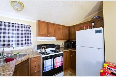 860 S Connor Ln, Quartzsite, AZ 85346 - Photo 14