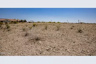 1930 Pirate Ln, Lake Havasu City, AZ 86403 - Photo 4