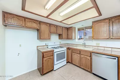 2880 Thistle Dr, Lake Havasu City, AZ 86406 - Photo 8