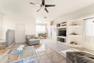 821 Falcon Dr, Lake Havasu City, AZ 86403 - Photo 6