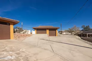 2521 Birchett Ln, Lake Havasu City, AZ 86404 - Photo 6