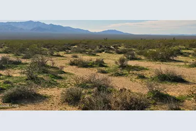 517 S Dale Evans Rd, Yucca, AZ 86438 - Photo 20