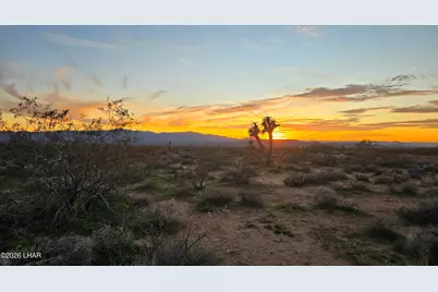 517 S Dale Evans Rd, Yucca, AZ 86438 - Photo 26