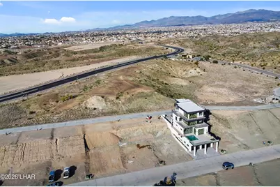 2340 Lake Ridge Way, Lake Havasu City, AZ 86406 - Photo 4