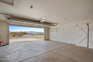 917 S Escuela Rd, Golden Valley, AZ 86413 - Photo 20