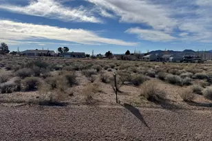 7524 Cayuse Dr, Kingman, AZ 86401 - Photo 1
