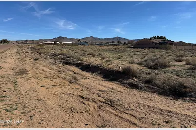 7816 Chaparral Dr, Kingman, AZ 86401 - Photo 2