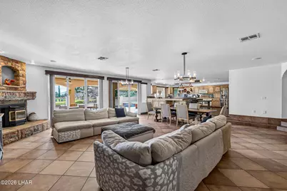 619 Country Club Ct, Kingman, AZ 86401 - Photo 8