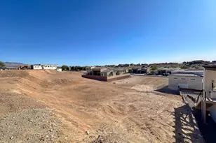 1880 E Troon Dr, Lake Havasu City, AZ 86404 - Photo 6