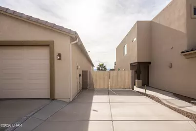 1764 E Azalea Ave, Lake Havasu City, AZ 86404 - Photo 4
