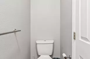 8245 S Green Valley Rd, Mohave Valley, AZ 86440 - Photo 40