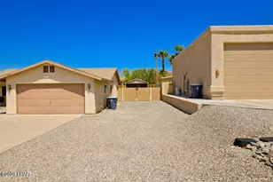 2405 Barranca Dr, Lake Havasu City, AZ 86403 - Photo 2