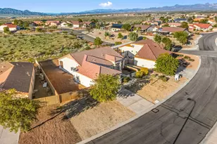 2619 Discovery Rd, Bullhead City, AZ 86442 - Photo 6