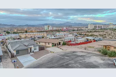 145 Hacienda Dr, Bullhead City, AZ 86429 - Photo 40