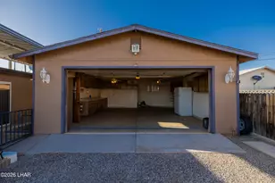 31689 Carefree Dr, Parker, AZ 85344 - Photo 4