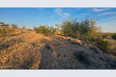 Lot 17 S Douglas Ln, Yucca, AZ 86438 - Photo 12