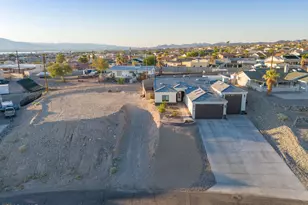 2155 Cosnina Dr, Lake Havasu City, AZ 86403 - Photo 2