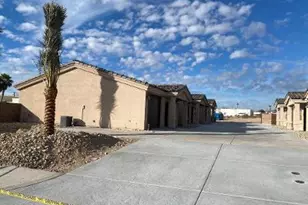 731 Powder Dr, Lake Havasu City, AZ 86406 - Photo 2