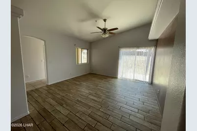 2330 College Dr #102, Lake Havasu City, AZ 86403 - Photo 2