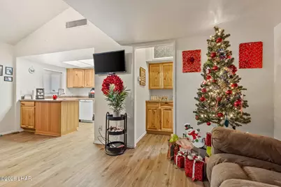 362 Riverfront Dr, Bullhead City, AZ 86442 - Photo 10