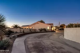 3743 Cattail Dr, Lake Havasu City, AZ 86406 - Photo 2