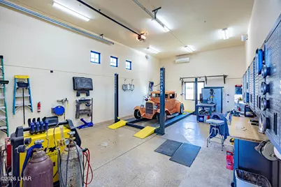 2040 Avienda Del Sol, Lake Havasu City, AZ 86406 - Photo 56