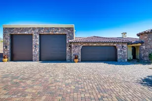 2040 Avienda Del Sol, Lake Havasu City, AZ 86406 - Photo 8