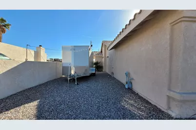 2868 Castaway Dr, Lake Havasu City, AZ 86406 - Photo 12