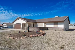 3099 Jamaica Blvd S, Lake Havasu City, AZ 86406 - Photo 2