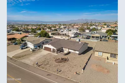 3099 Jamaica Blvd S, Lake Havasu City, AZ 86406 - Photo 8