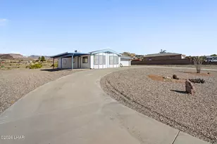 4037 Little Finger Rd, Lake Havasu City, AZ 86406 - Photo 4