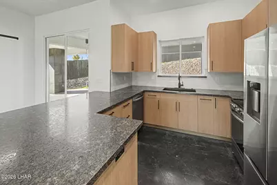 3635 Parkview Dr, Lake Havasu City, AZ 86406 - Photo 16