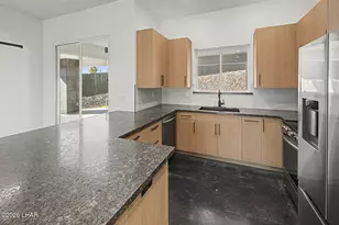 3635 Parkview Dr, Lake Havasu City, AZ 86406 - Photo 16