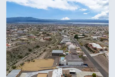 3820 Canyon Cove Dr, Lake Havasu City, AZ 86404 - Photo 30