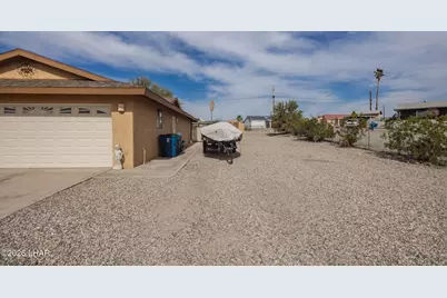 413 Tumamoc Dr, Lake Havasu City, AZ 86403 - Photo 4