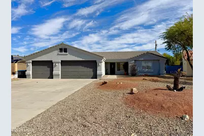 290 Pascaul Ln, Lake Havasu City, AZ 86403 - Photo 2