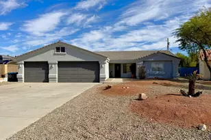 290 Pascaul Ln, Lake Havasu City, AZ 86403 - Photo 2